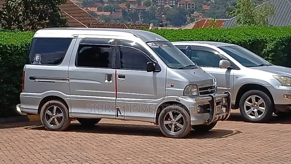 Daihatsu Atrai 2002 Silver