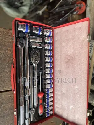 Box Spanners