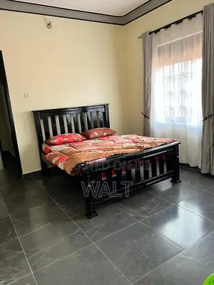 Furnished 9bdrm House in Mbalwa, Central Division for rent