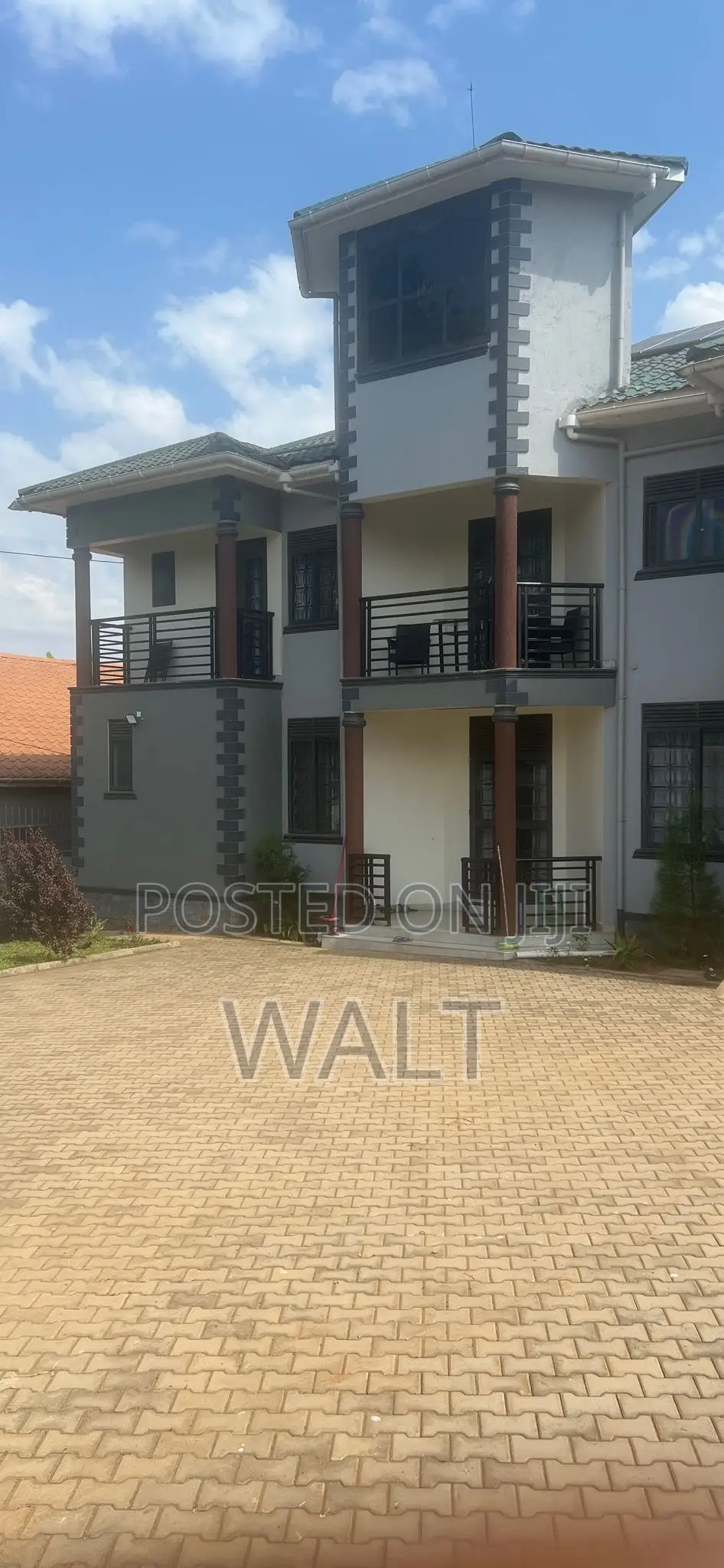 Furnished 9bdrm House in Mbalwa, Central Division for rent
