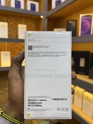 New Apple iPhone 15 Pro 256 GB