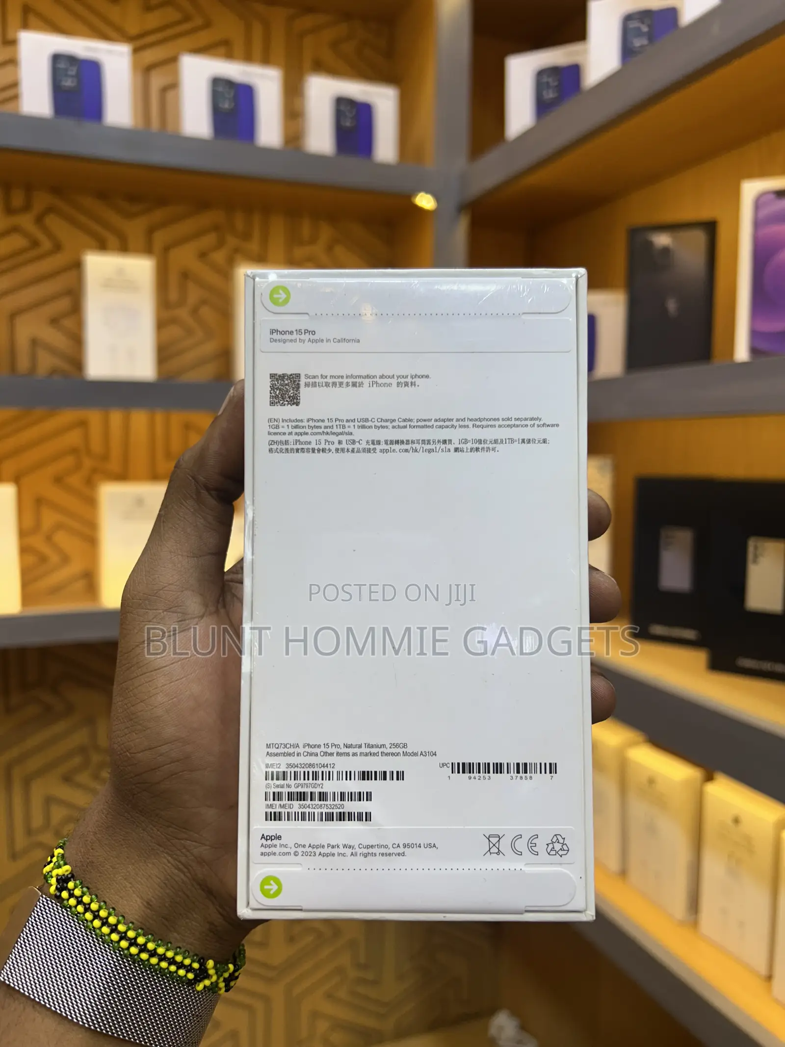 New Apple iPhone 15 Pro 256 GB