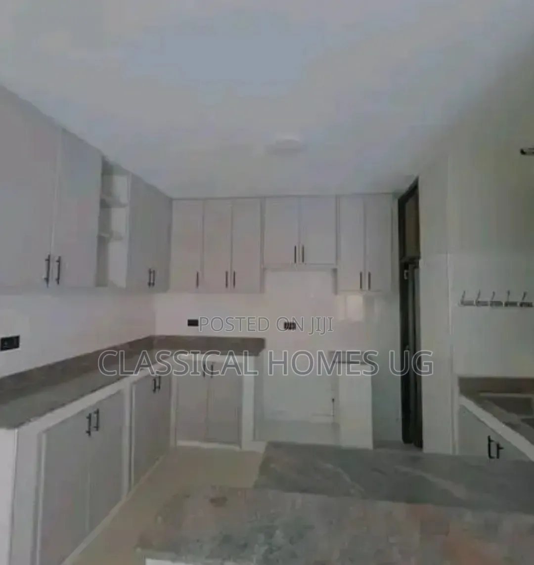 2bdrm Apartment in Lubowa Entebbe Road, Central Division for rent
