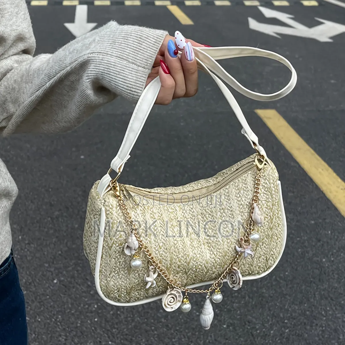 Chrisbella Shoulder Bag