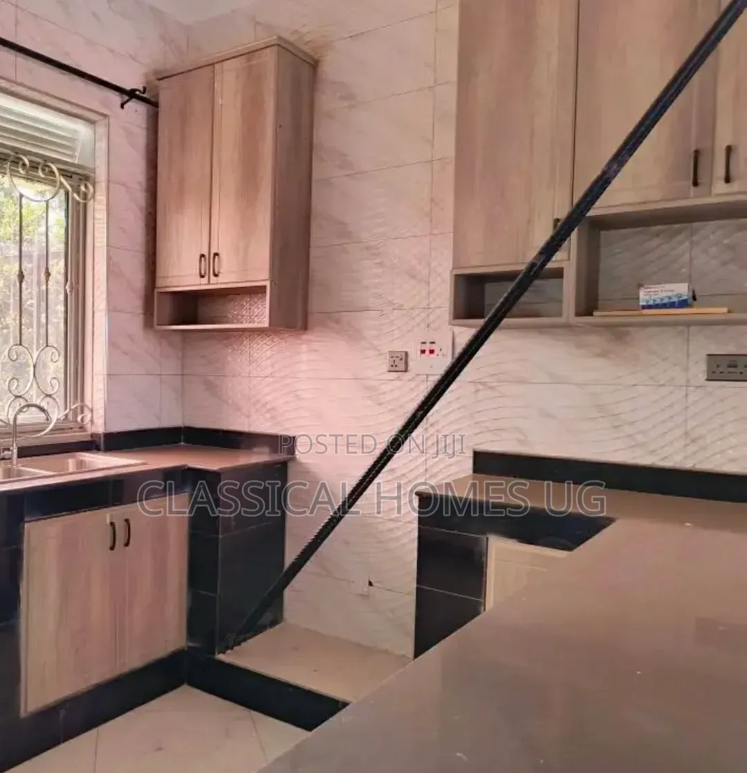 2bdrm Apartment in Seguku Katale, Central Division for rent