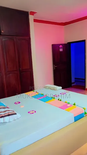 Furnished 7bdrm Bungalow in Kisilamu Zone, Kira for sale
