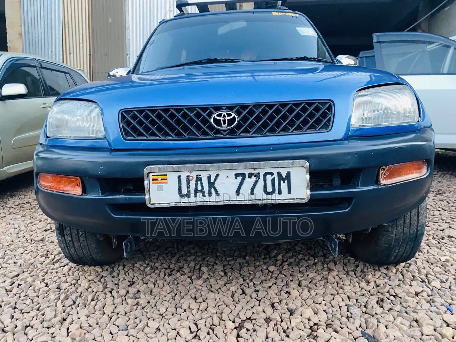 Toyota RAV4 Base 4x4 1999 Blue