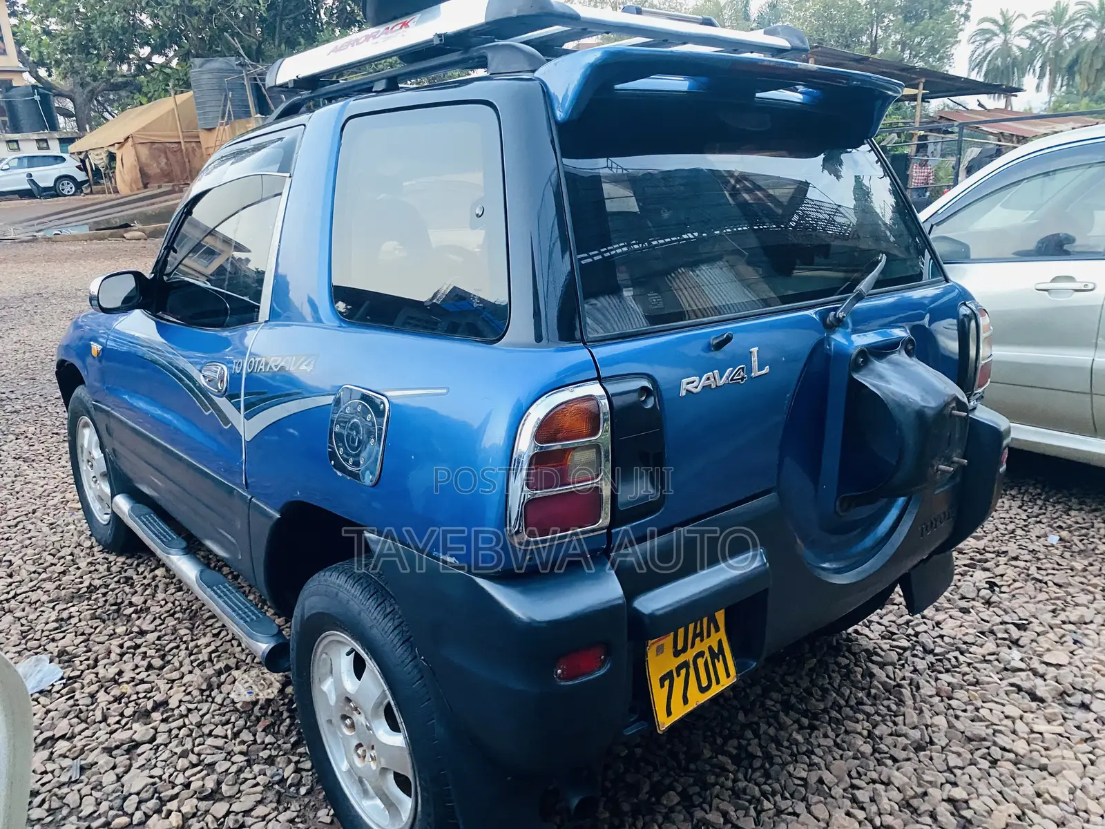 Toyota RAV4 Base 4x4 1999 Blue