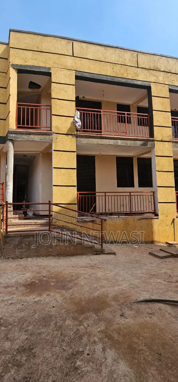 Furnished 3bdrm Apartment in Wakiso / Wakiso for sale
