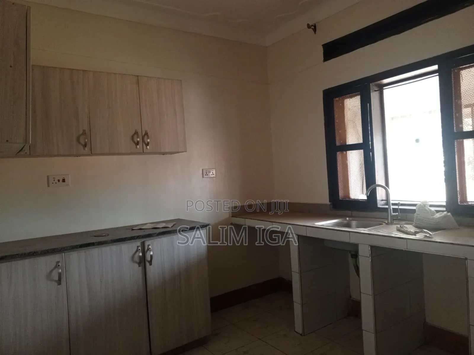 3bdrm Block of Flats in Kololo Property, Central Division for rent