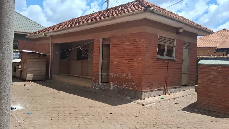 4bdrm Duplex in Kololo Property, Central Division for rent
