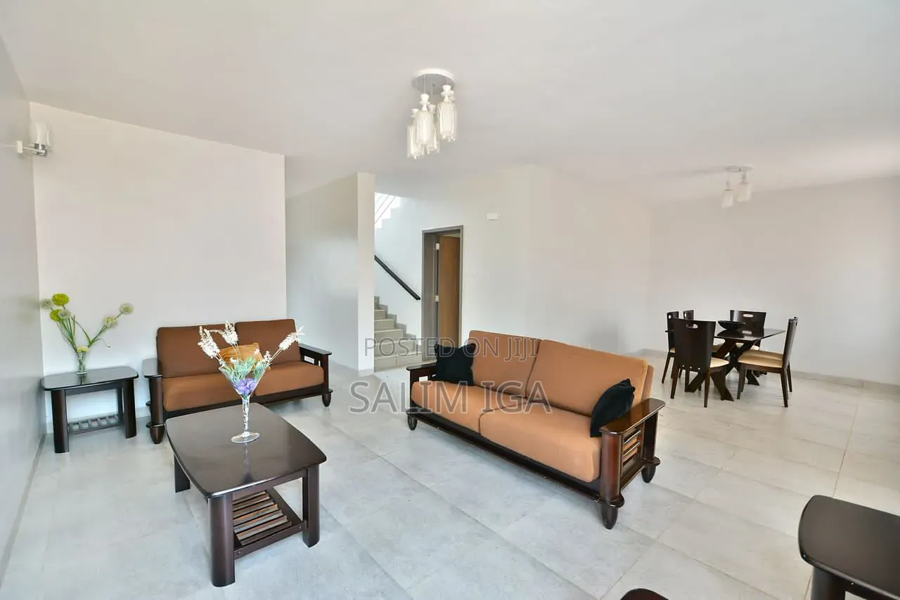 3bdrm Townhouse / Terrace in Kololo Property, Central Division for rent