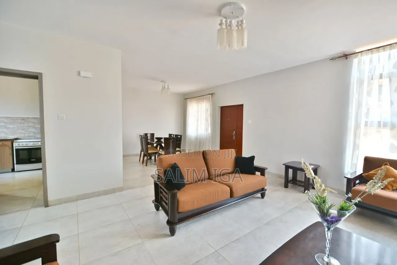 3bdrm Townhouse / Terrace in Kololo Property, Central Division for rent