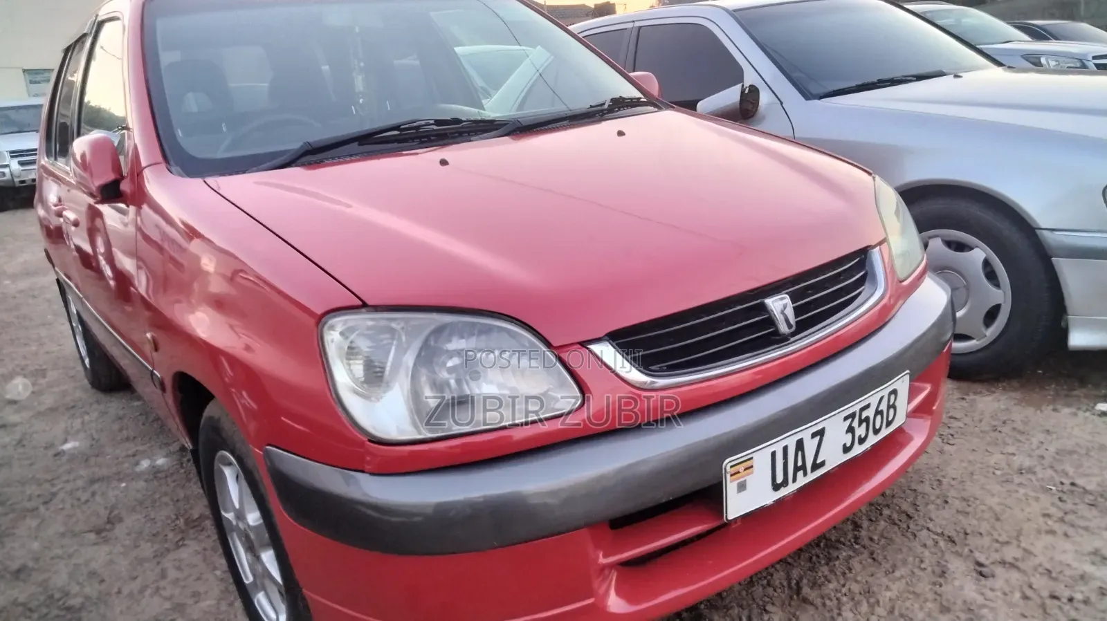 Toyota Raum 2002 Red