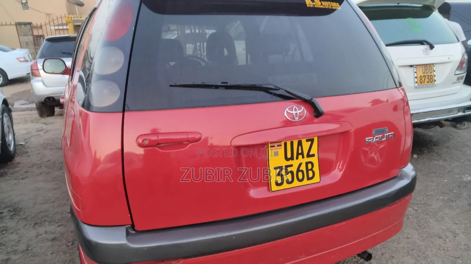 Toyota Raum 2002 Red