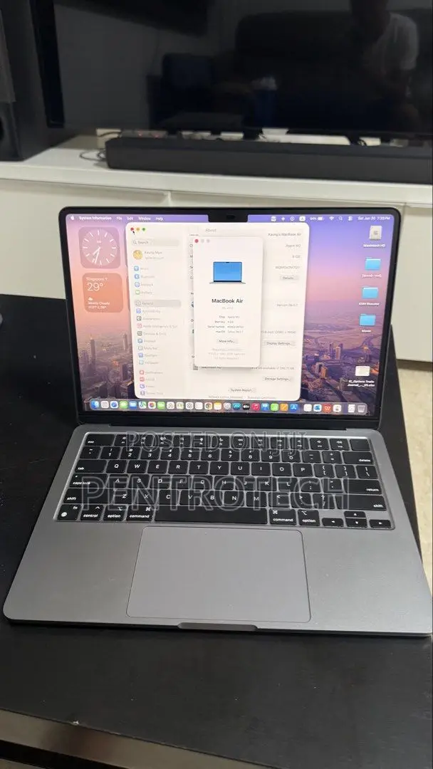 Laptop Apple MacBook Air 2022 M2 8GB Apple M2 SSD 256GB
