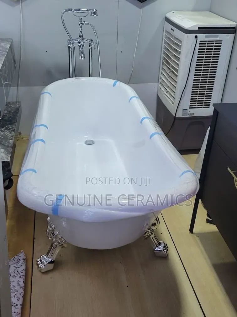 Unique Bathtubs