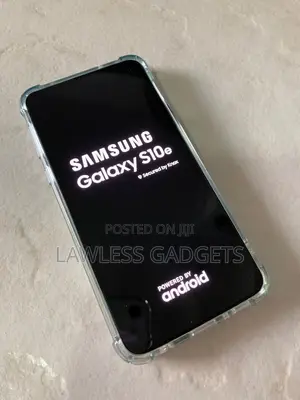 Samsung Galaxy S10e 128 GB Blue