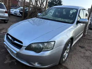 Subaru Legacy 2.0 AWD 2007 Silver
