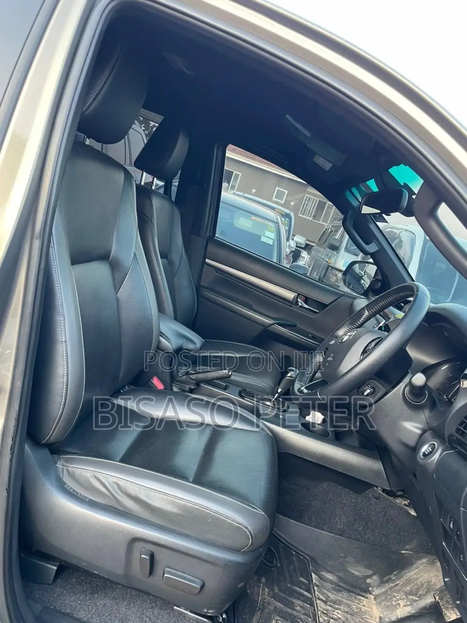 Toyota Hilux 2018 Brown