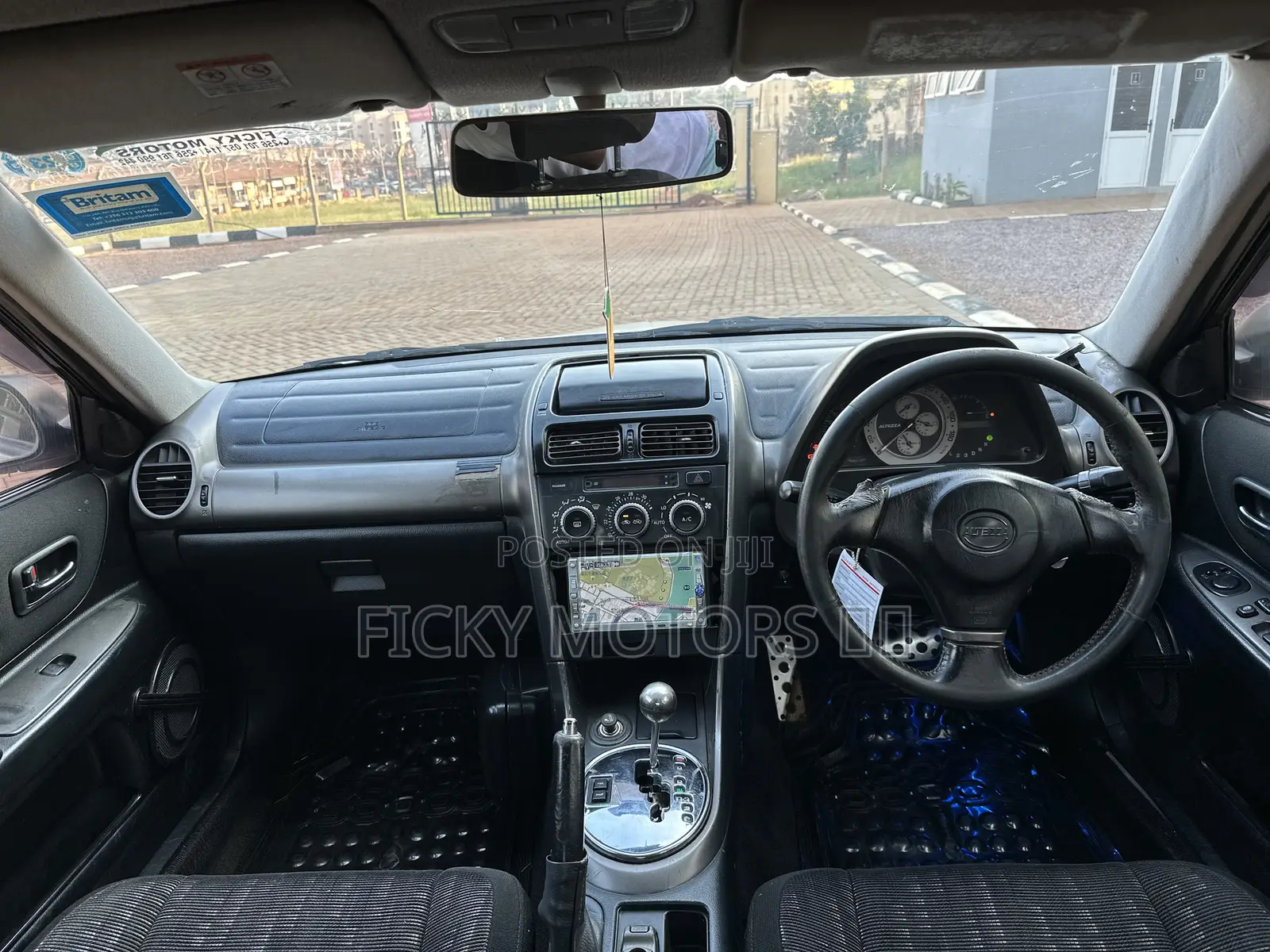Toyota Altezza 2000 Silver