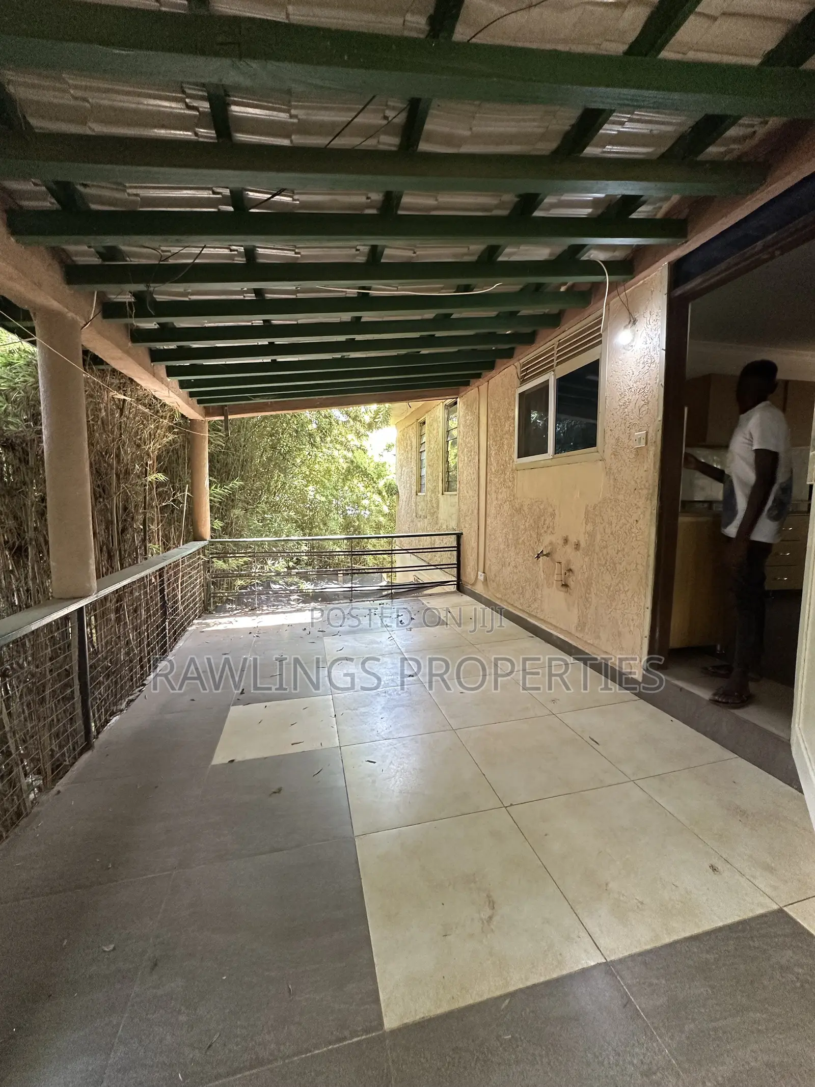 3bdrm Apartment in Kisugu, Makindye for rent