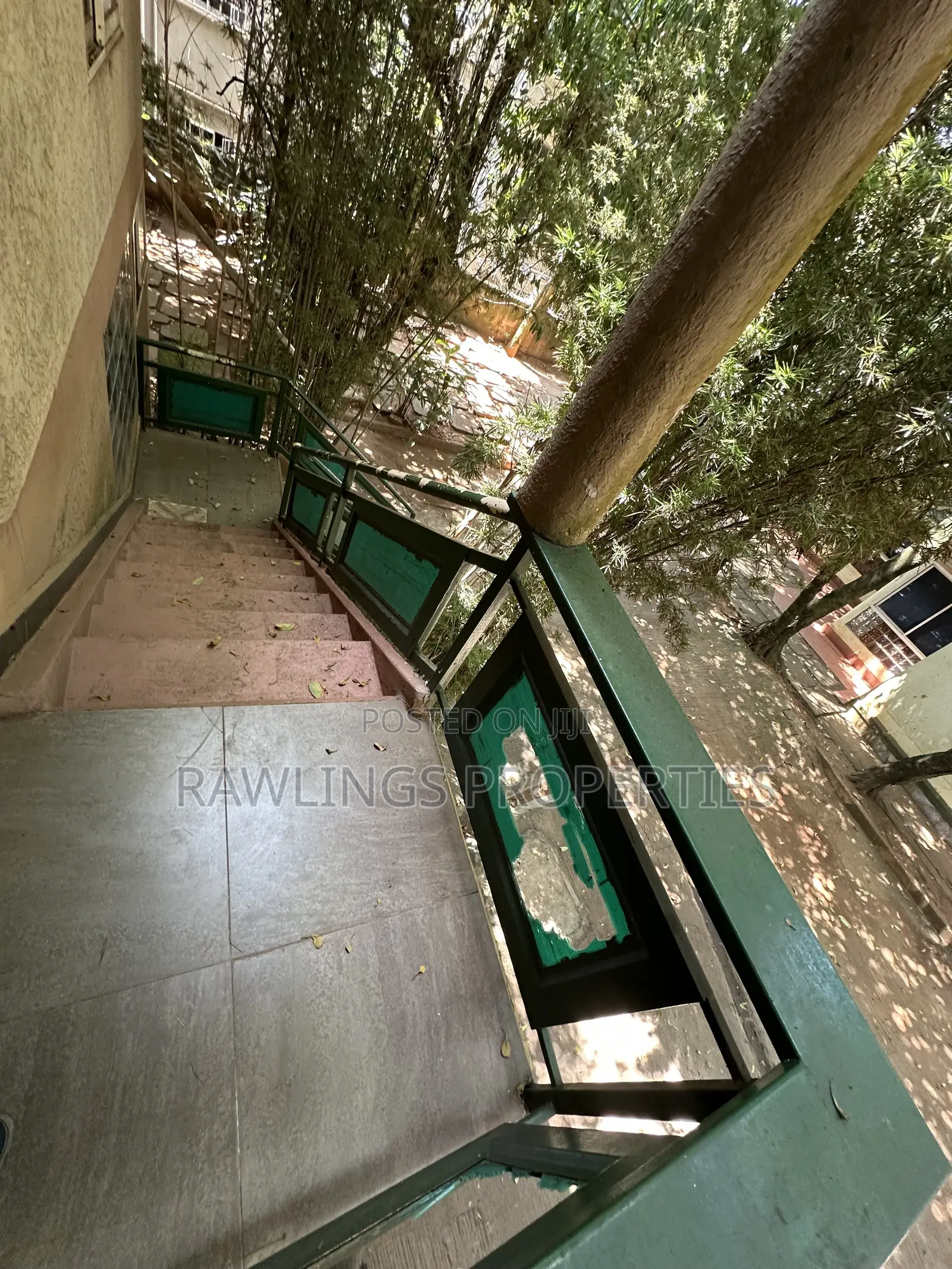 3bdrm Apartment in Kisugu, Makindye for rent