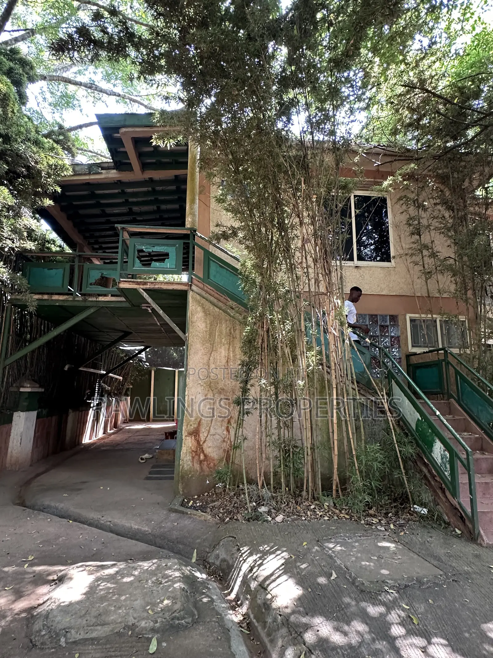 3bdrm Apartment in Kisugu, Makindye for rent