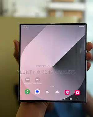 New Samsung Galaxy Z Fold6 256 GB White