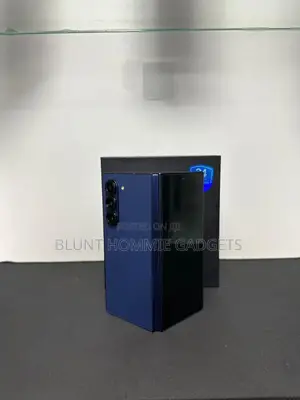 New Samsung Galaxy Z Fold6 256 GB Blue
