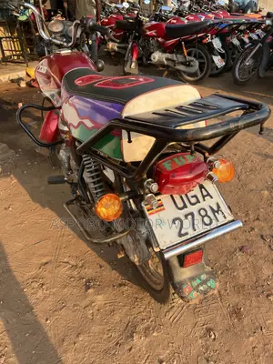 TVS HLX 125 2024 Red