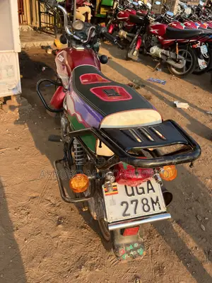 TVS HLX 125 2024 Red