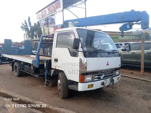 Canter Crane 4 D 33 Engine