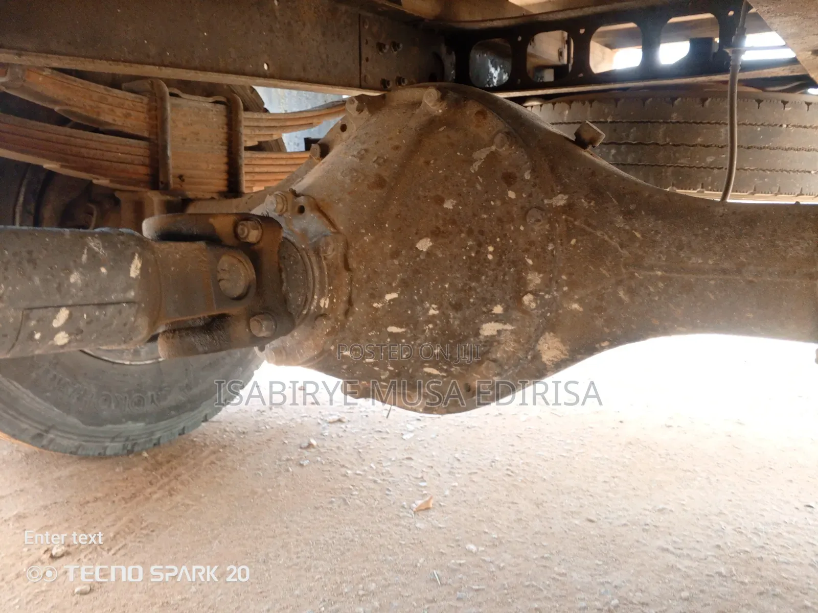 Mitsubishi Fuso Mignon 1988 White