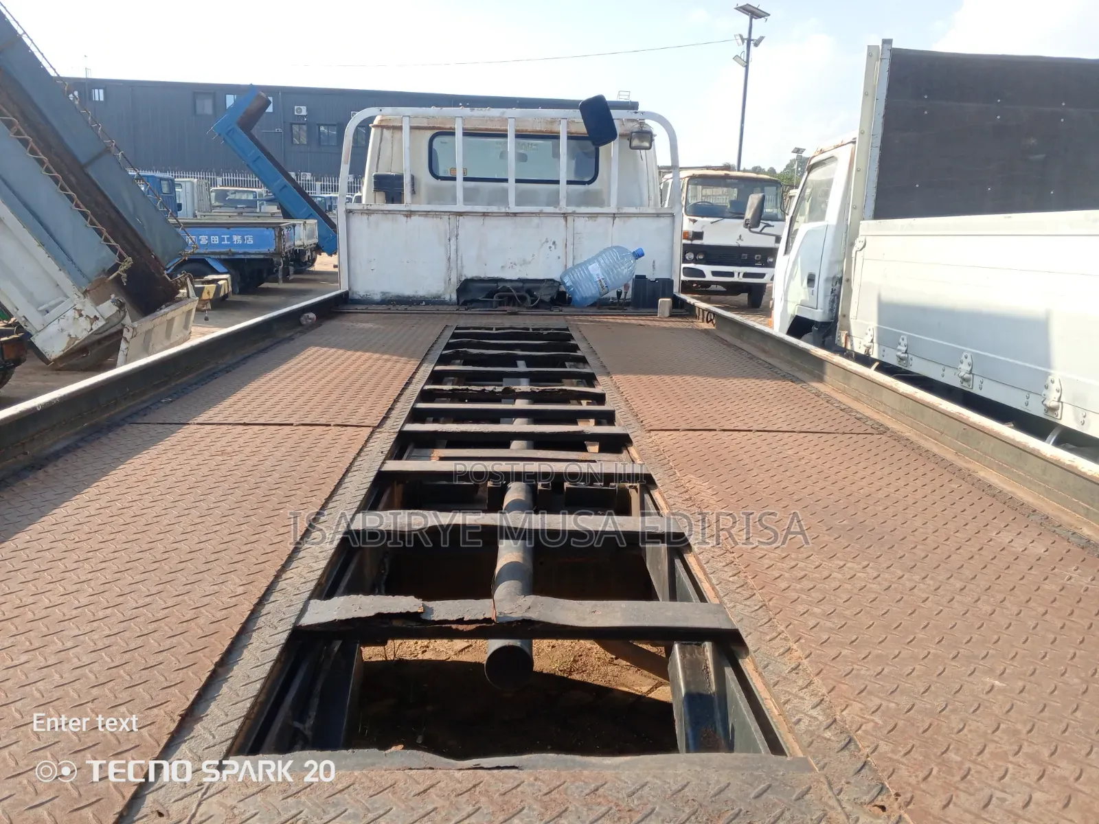 Canter Low Bed