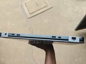 Laptop Dell Latitude 7450 4GB Intel Core i5 HDD 1T