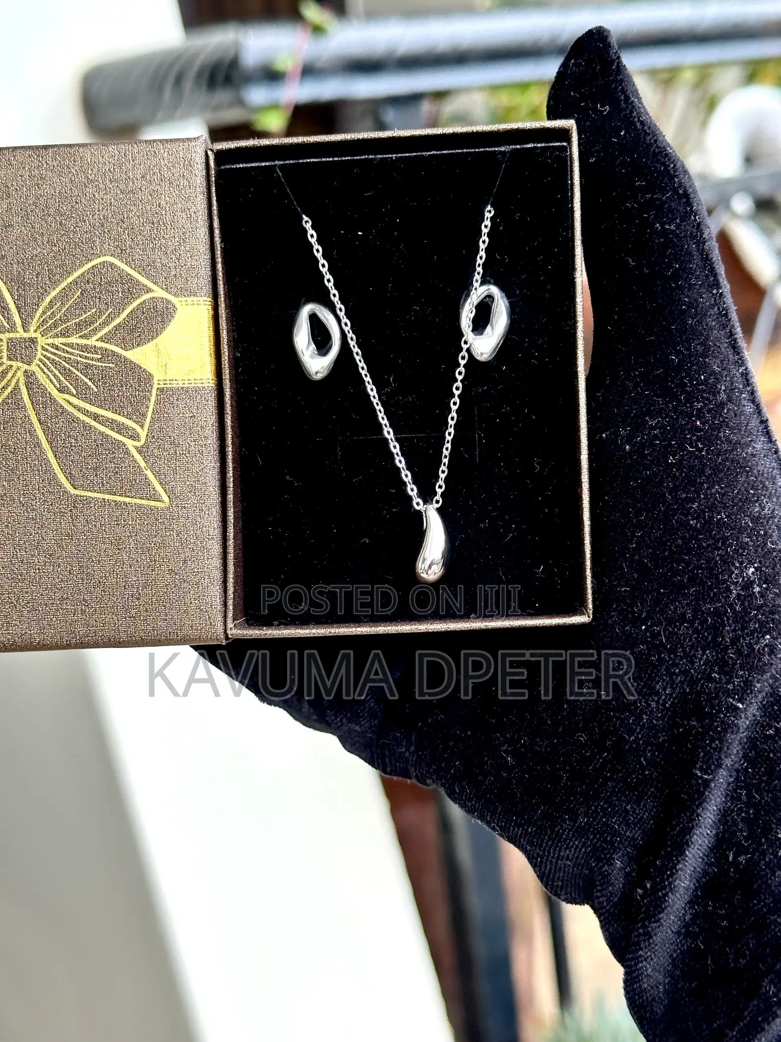 Ladies Accessories