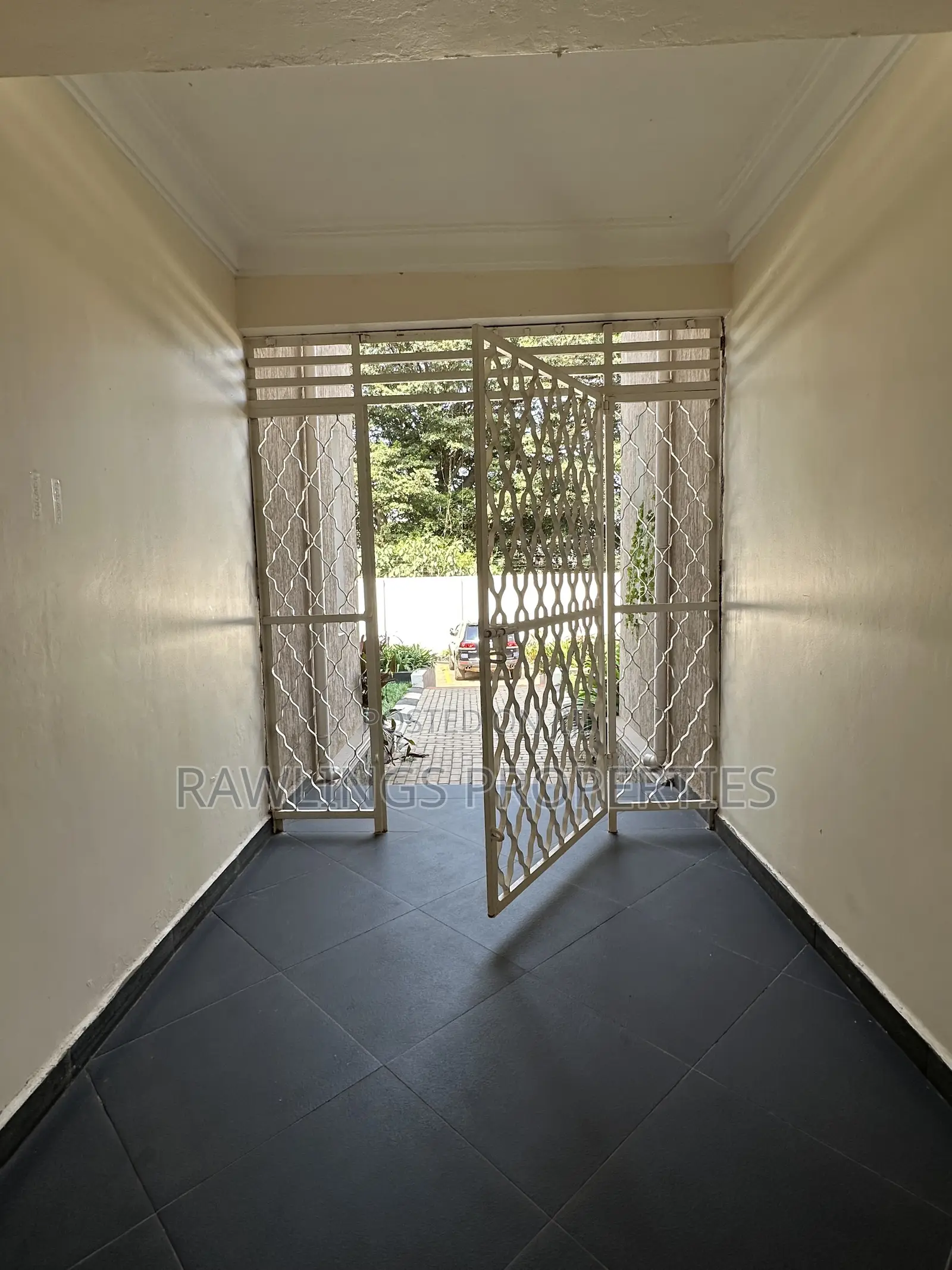 Furnished 2bdrm Apartment in Kabalagala, Makindye for rent