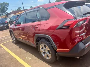 Toyota RAV4 2023 Maroon