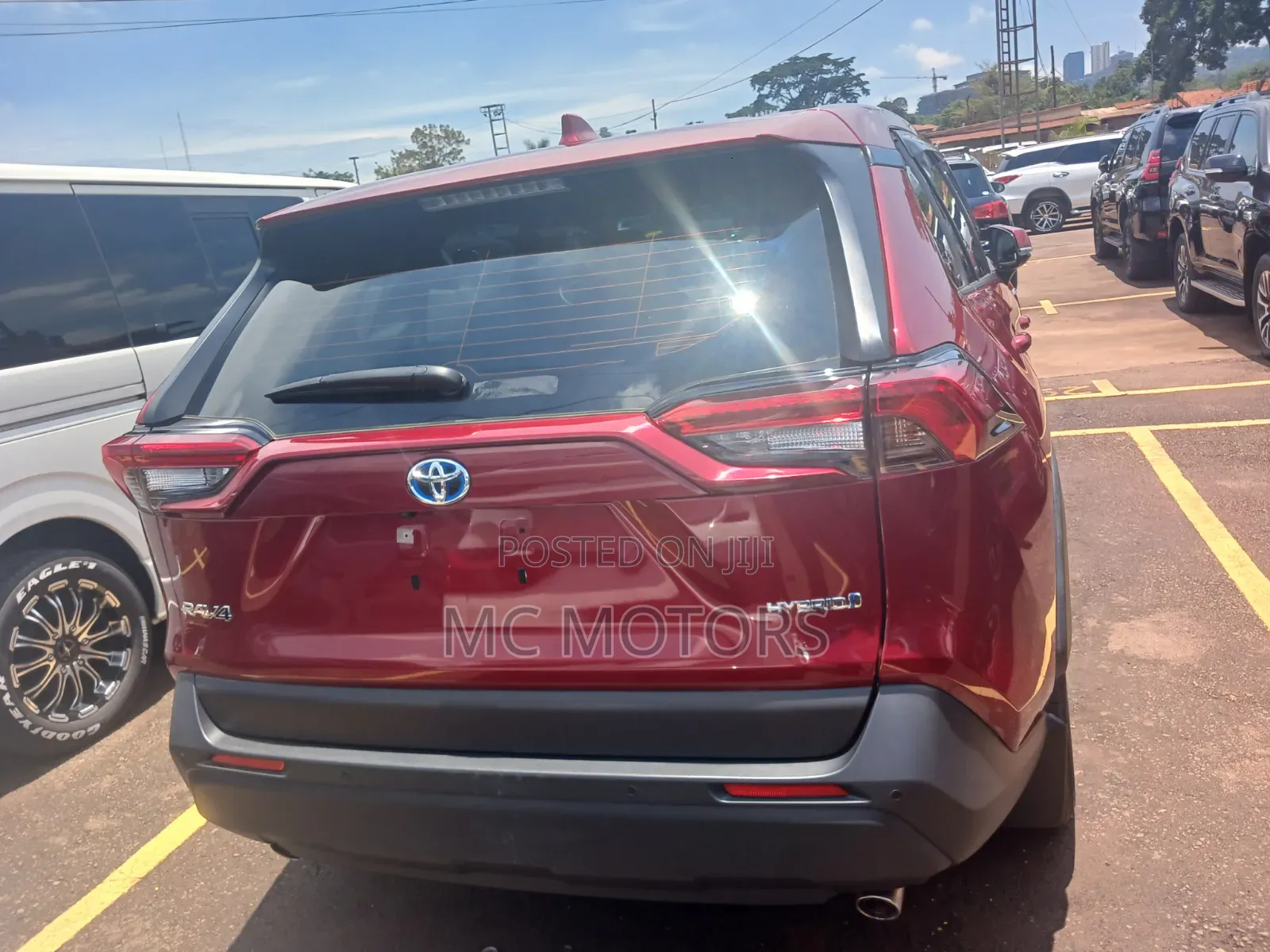 Toyota RAV4 2023 Maroon