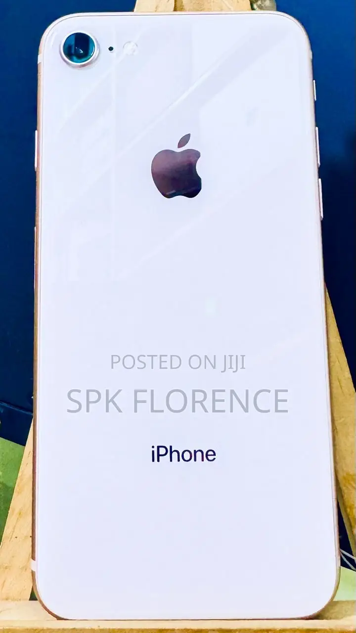Apple iPhone 8 64 GB Gold