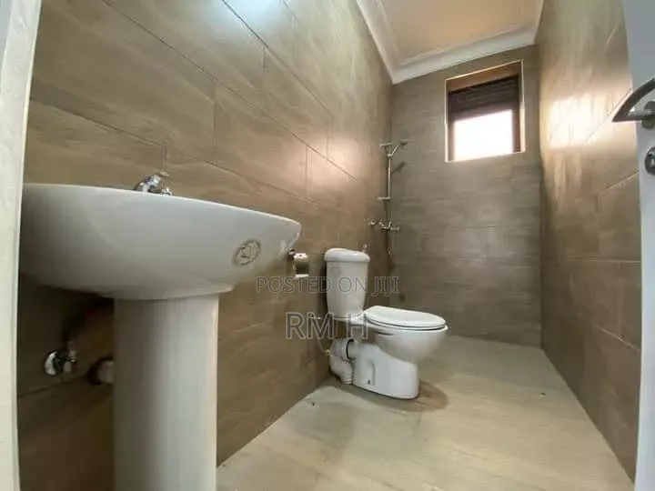 2bdrm Apartment in Kansanga Muyenga Rd, Central Division for rent