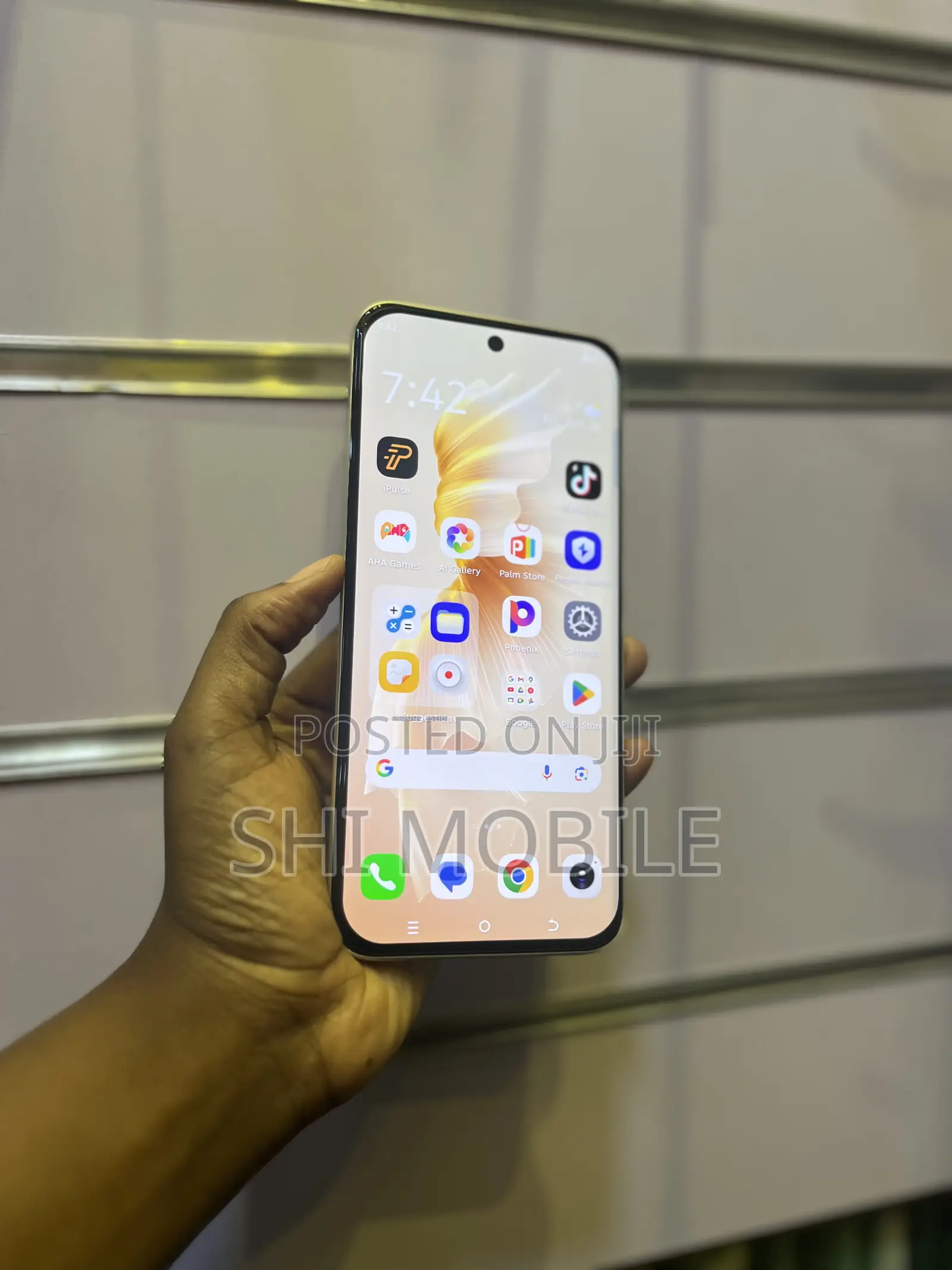 Itel S26 Ultra 256 GB Gold