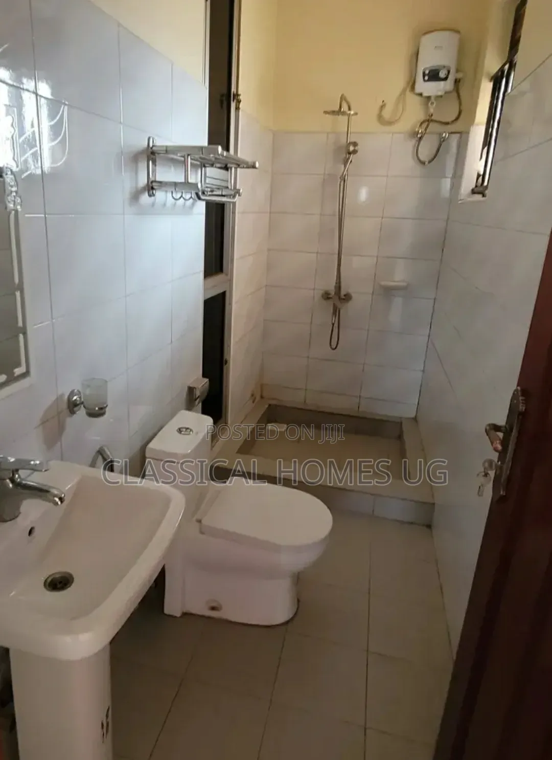 2bdrm Apartment in Lubowa Entebbe Road, Central Division for rent