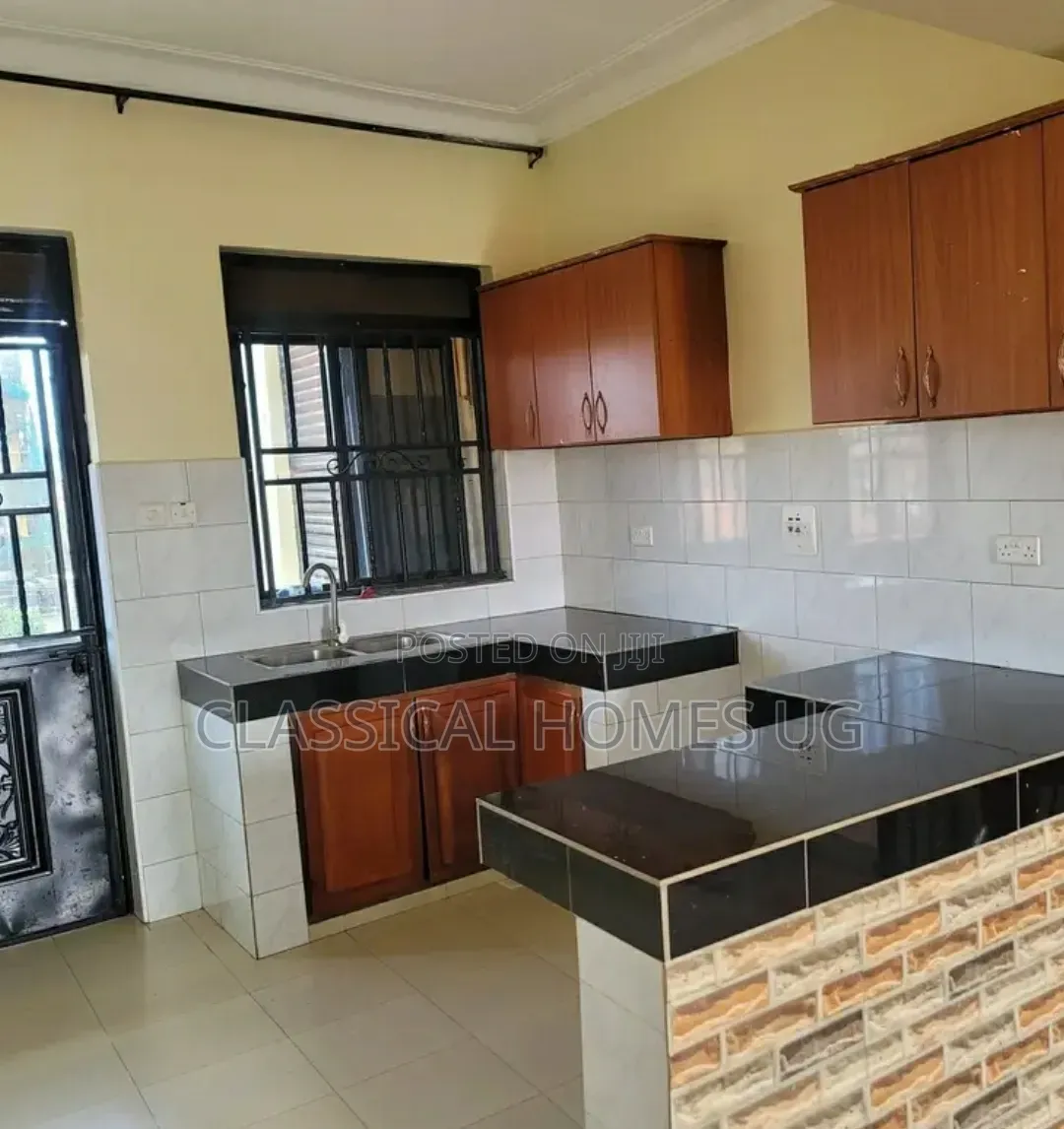 2bdrm Apartment in Lubowa Entebbe Road, Central Division for rent
