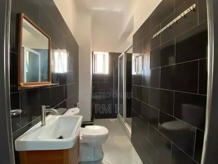 3bdrm Apartment in Kansanga, Central Division for rent