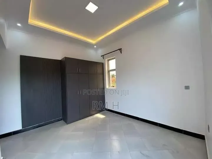 3bdrm Apartment in Kansanga, Central Division for rent