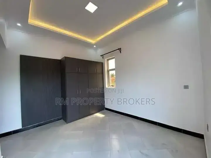 3bdrm Apartment in Kansanga, Central Division for rent