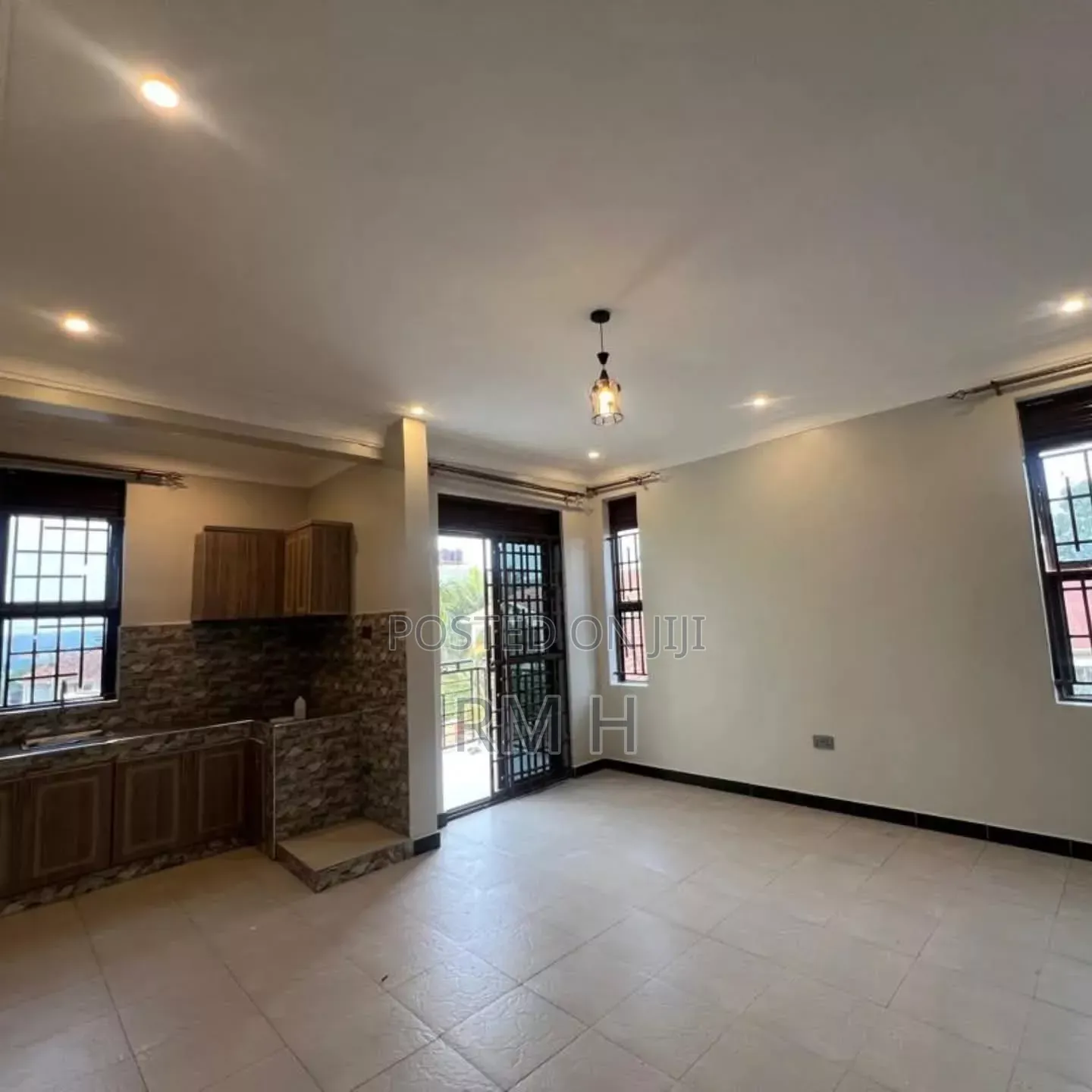 1bdrm Apartment in Muyenga, Central Division for rent
