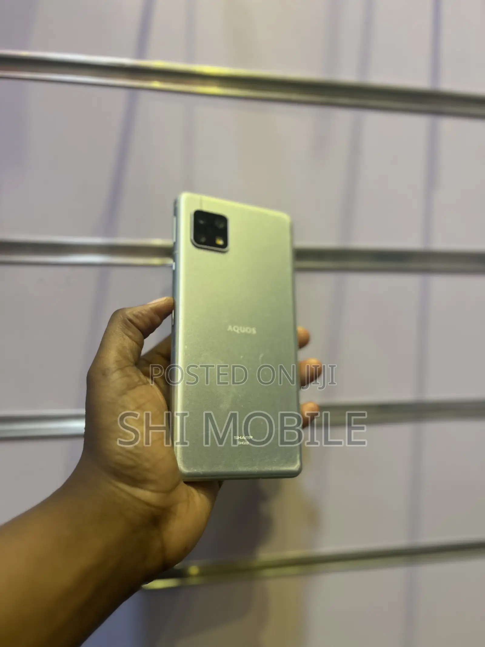 Sharp Aquos sense5G 64 GB Silver